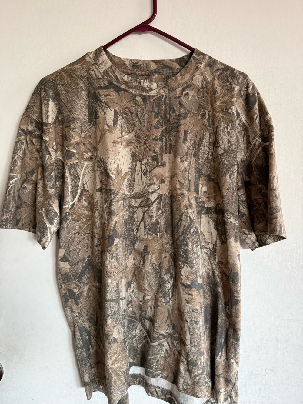Hollister Men's Short-Sleeve Forest Camo Tee - Brown/Tan